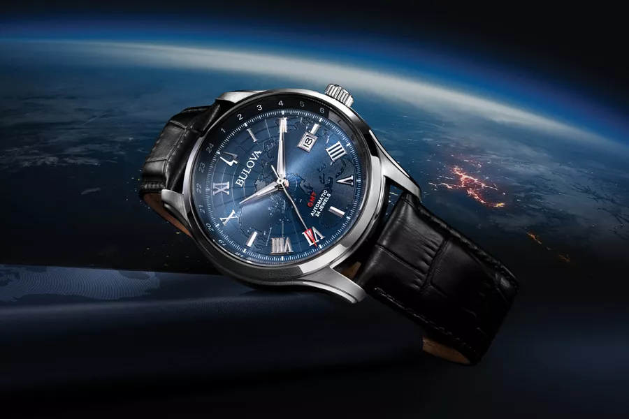 Bulova Classic Wilton GMT mat so ban do the gioi